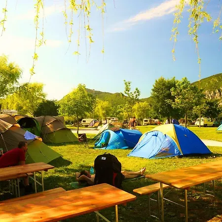 Campsite Mobilehouse & Lijak 2*