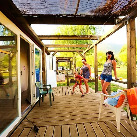 Mobilehouse & Lijak Kemping 2*