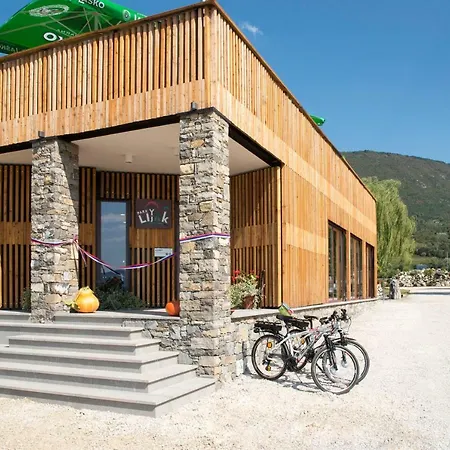 Campsite Mobilehouse & Lijak Sempas